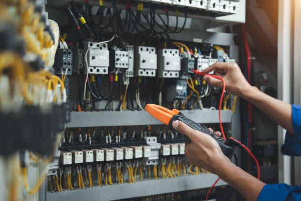 Best Licensed Electrician  in Deerwood, TX